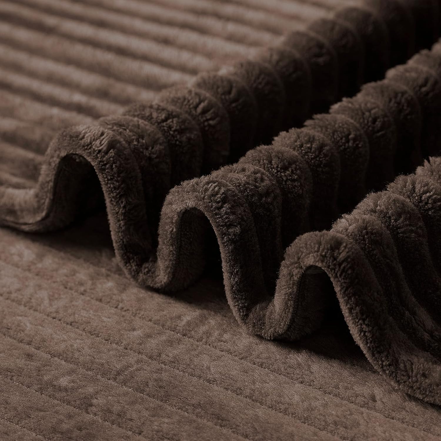 Cobija Acanalada Cafe Oscuro